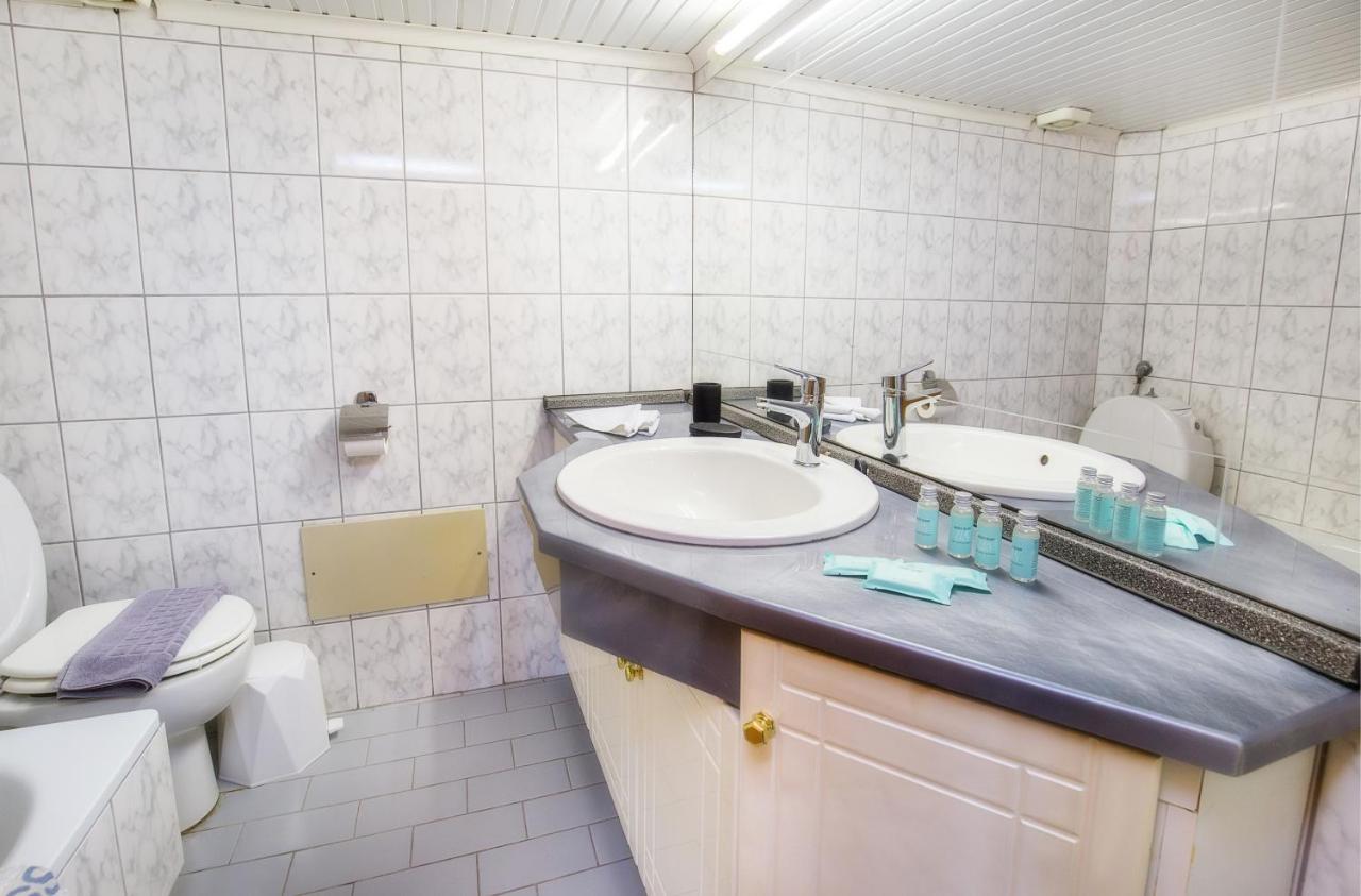 Mak Hotels Potos Dış mekan fotoğraf
