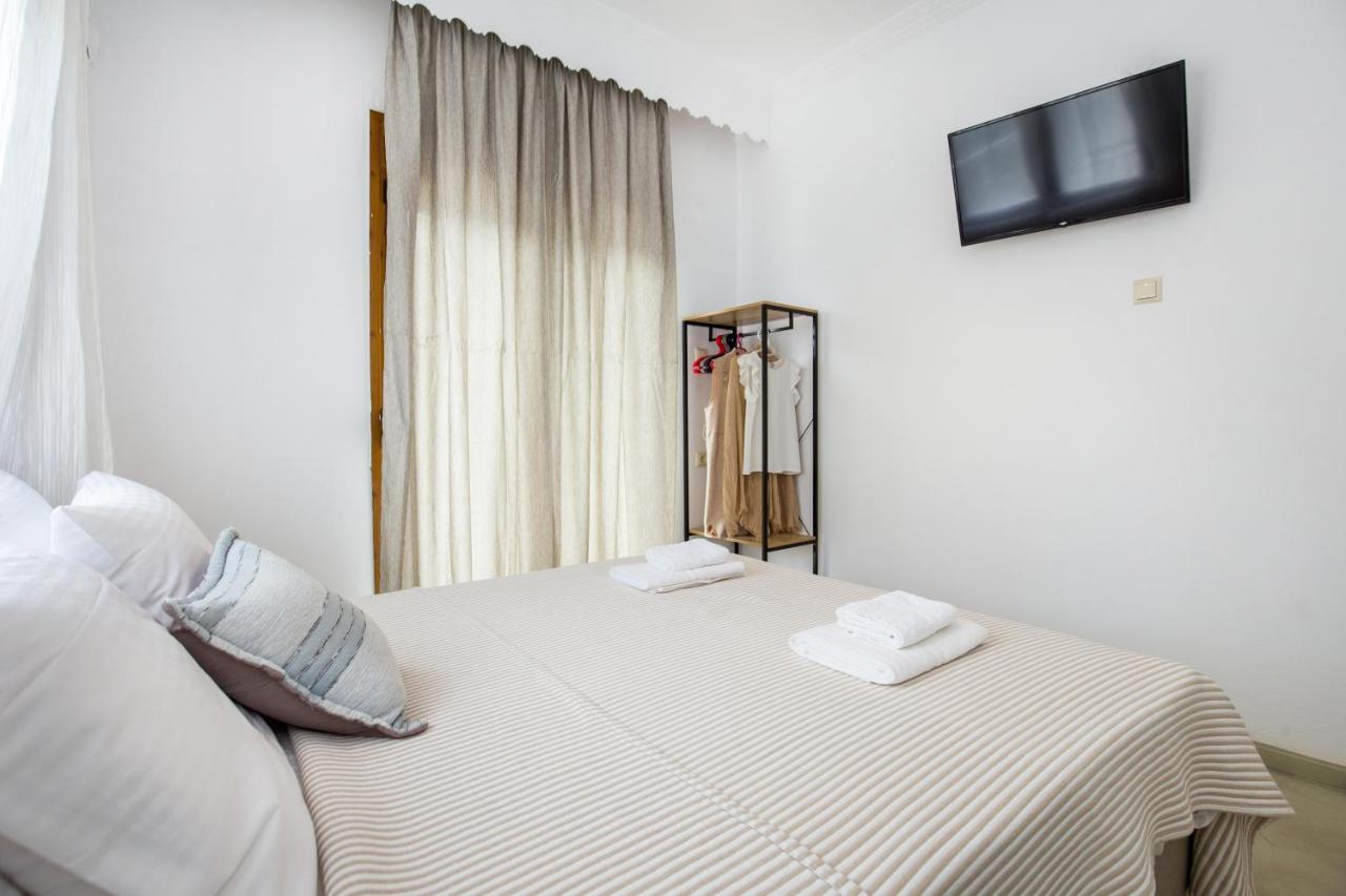 Mak Hotels Potos Dış mekan fotoğraf